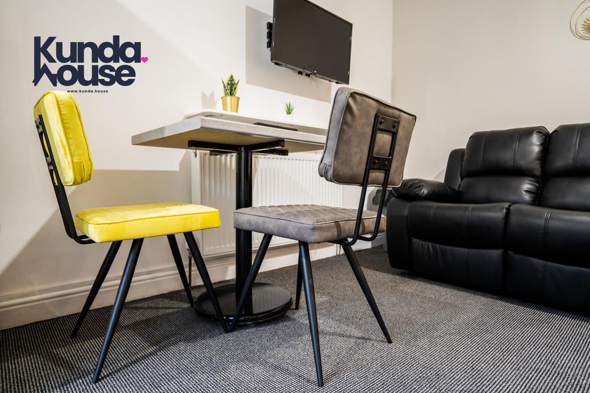 Kunda House In Tyseley Daire Birmingham Dış mekan fotoğraf